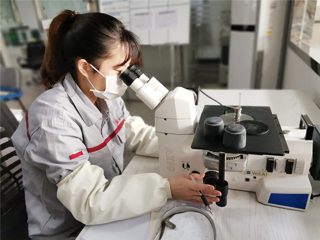 �����@΢�R